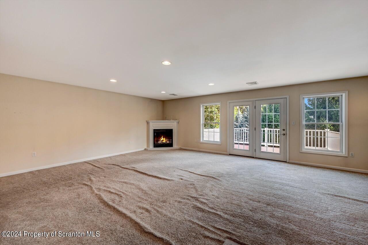 47 Sharon Drive Unit 6b