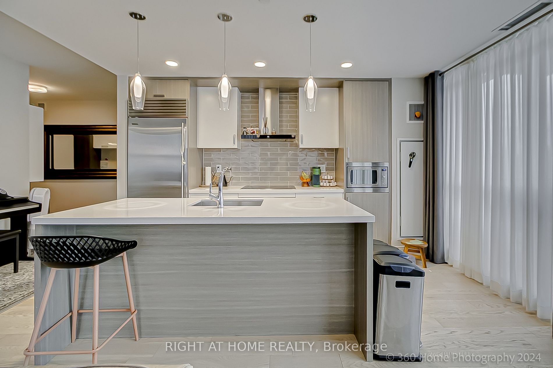 1575 W Lakeshore Rd 227