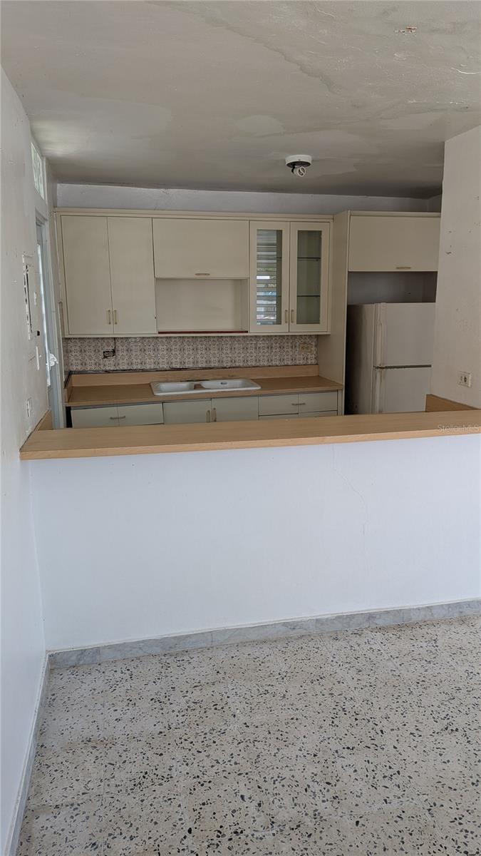 Urb. Santa Elena Calle 9 E-5