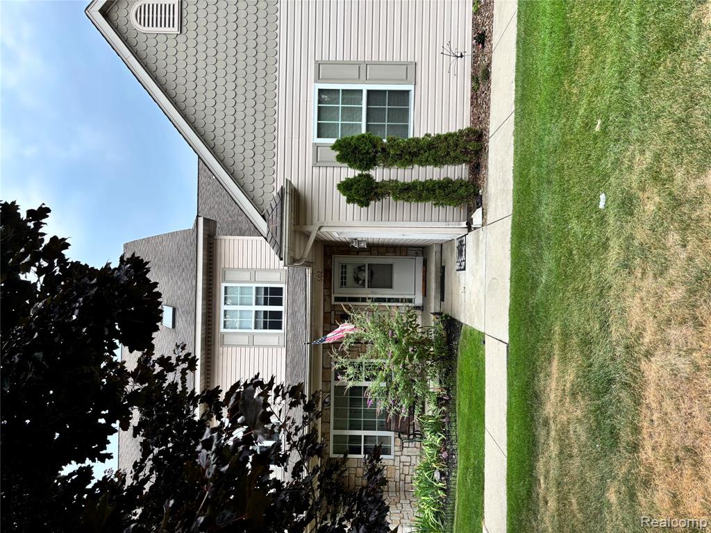 602 Fenton Commons Lane 2