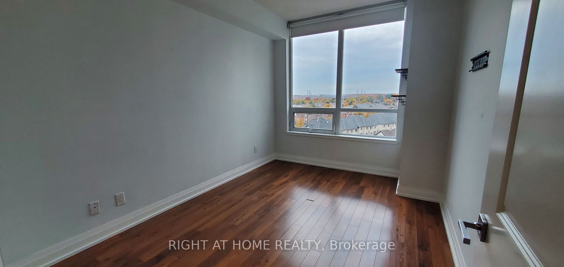 75 North Park Rd 812