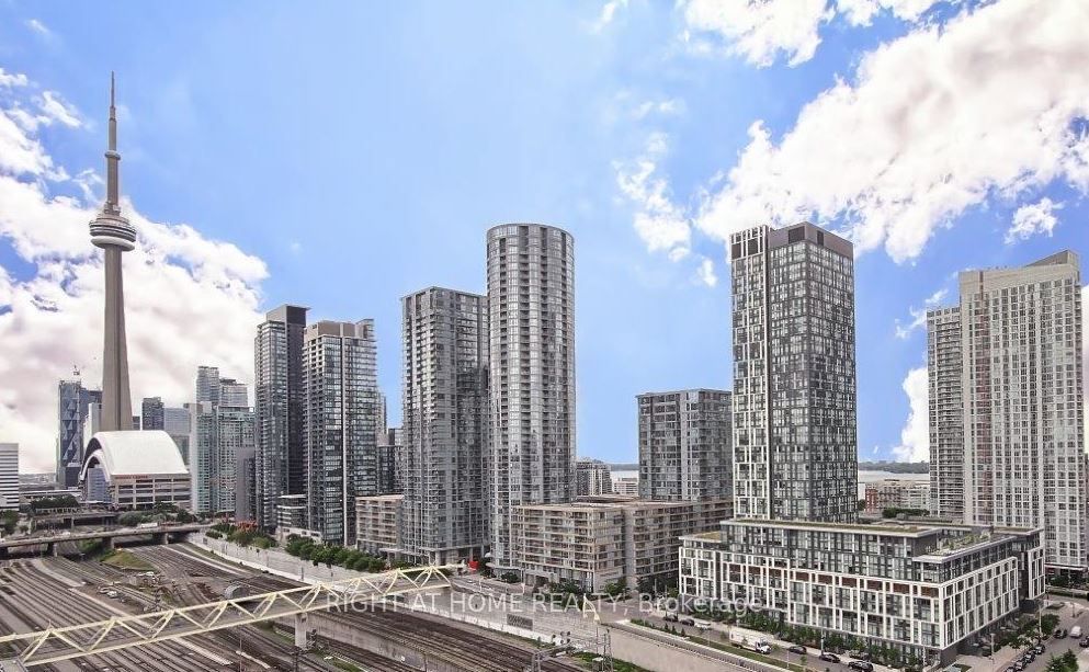 576 W Front St 1506E