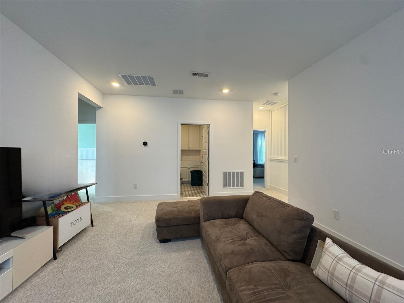 14931 Lebeau Loop