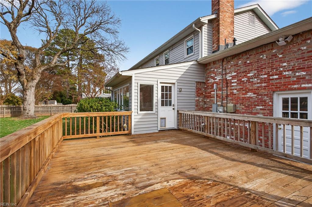 1025 Walt Whitman Way