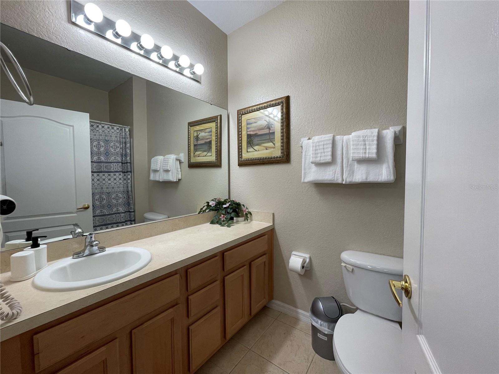 2432 Caravelle Circle