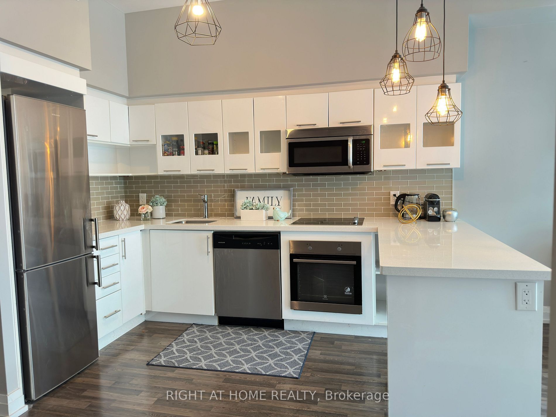 555 E Wilson Ave E615