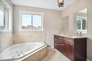 113 Hurst Dr
