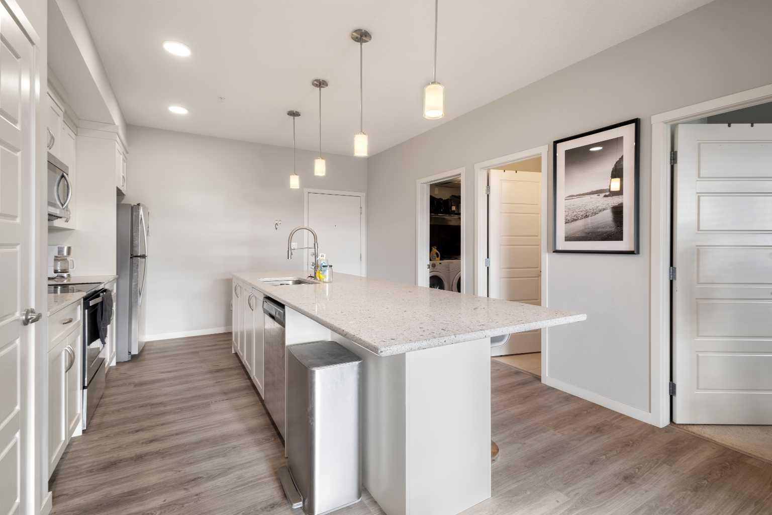 20 Seton Park SE 305