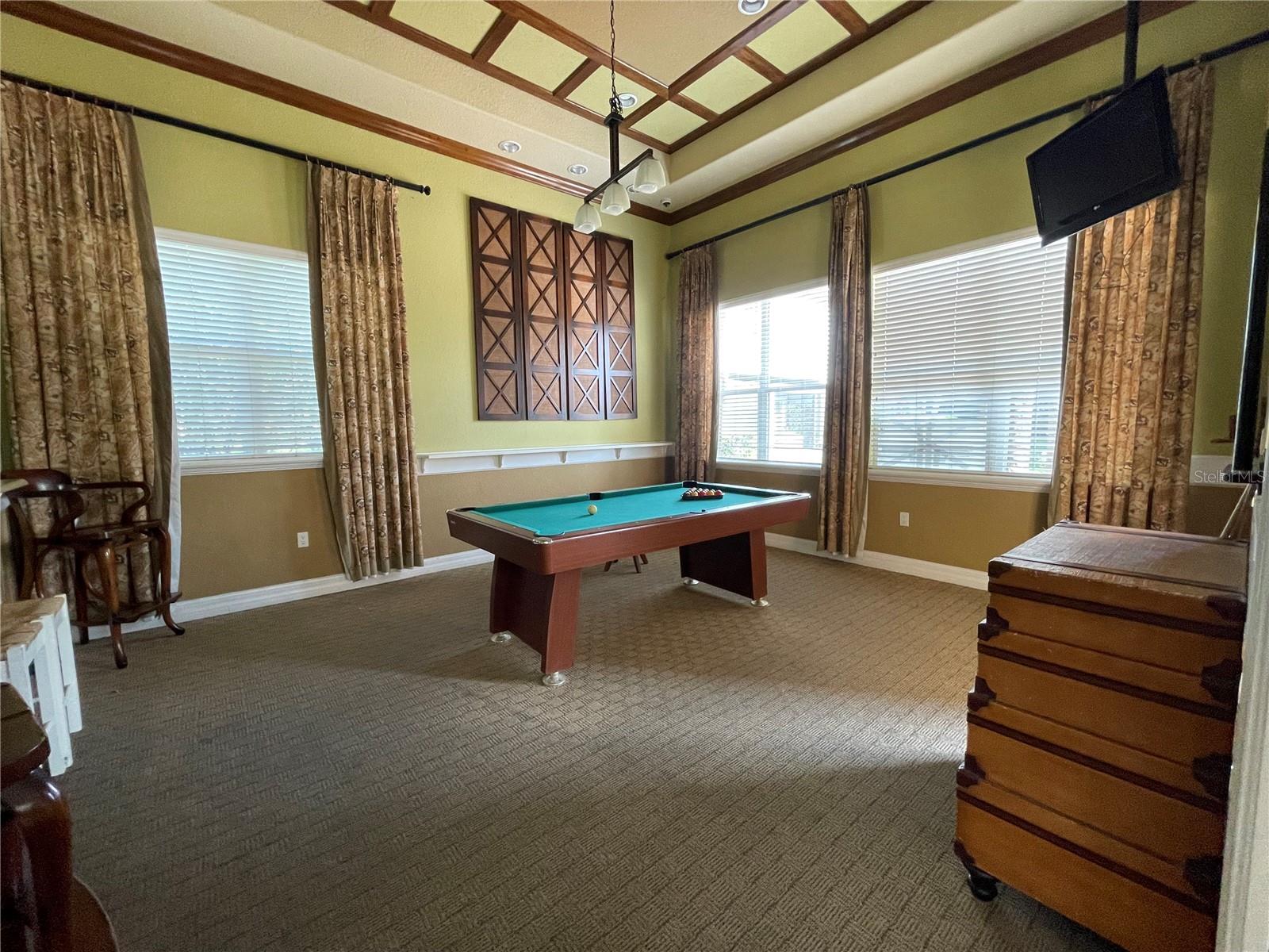 2432 Caravelle Circle