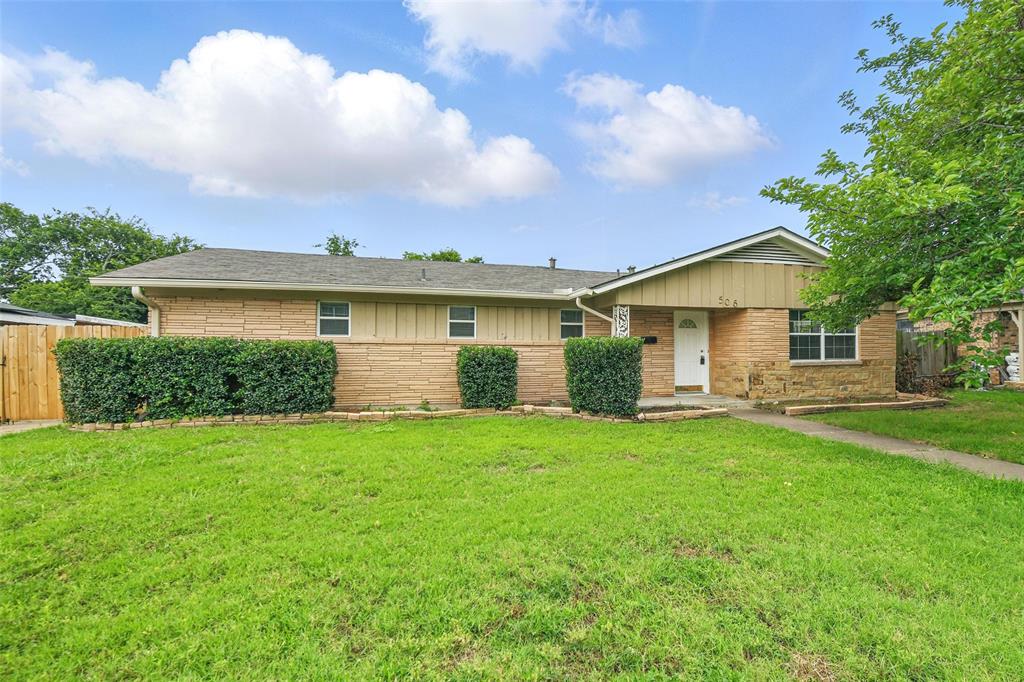 This cozy home on a large lot is a must see! Conveniently located near 183 and 360, get to anywhere in the metroplex with ease. Only minutes from DFW Airport and in between Dallas and Fort Worth. Bear Creek Golf Club is nearby along with popular restaurants and retail. Heritage Park is 900 feet away! Let's not forget about good schools available as well! Step inside and you'll be greeted with a spacious living room and an open floor plan. Perfect for relaxation or entertaining guests. New backsplash just got installed in the kitchen and enjoy an additional living space for other activities.  With four bedrooms, all sorts of living arrangements can be accommodated. New modern floor tile has been installed in the hall and master bath.
Outside, the backyard is an oasis of relaxation. The expansive yard is perfect for outdoor activities, gardening, or enjoying a peaceful evening under the stars. With a covered patio, you can savor a cool drink or simply unwind with a good book.