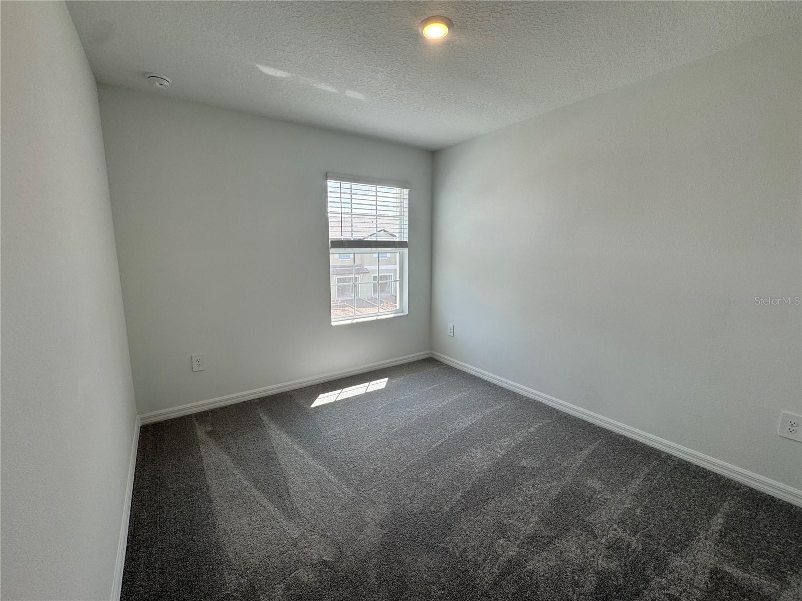 11127 E 65th Terrace