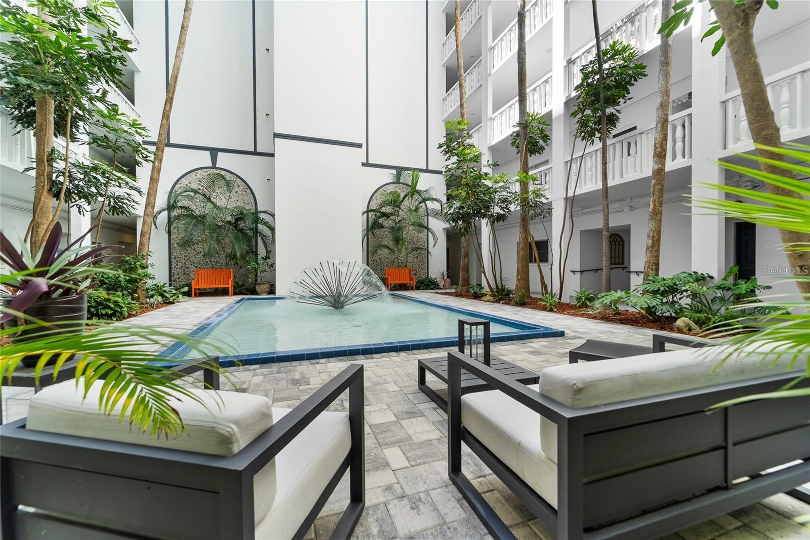4950 Gulf Boulevard 807