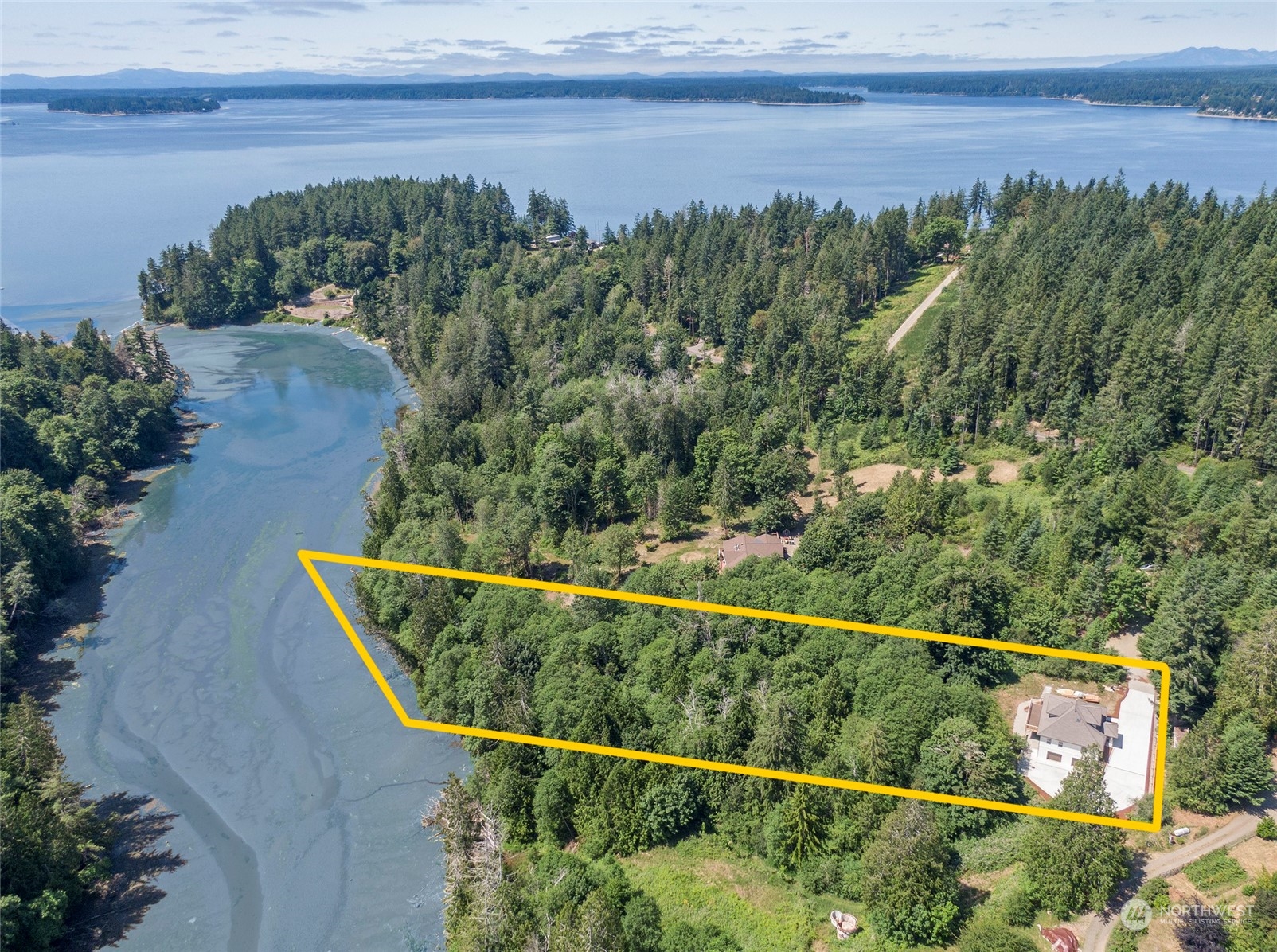 6319 Crescent Beach Road NW