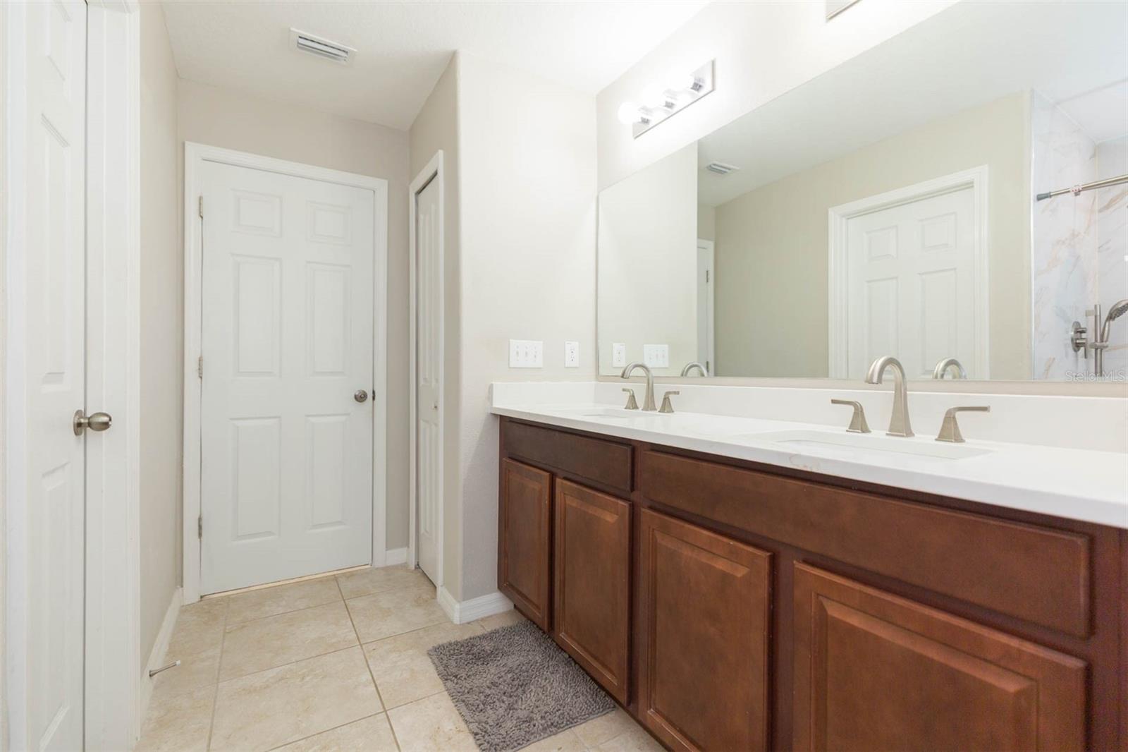 1601 Climbing Dayflower Drive