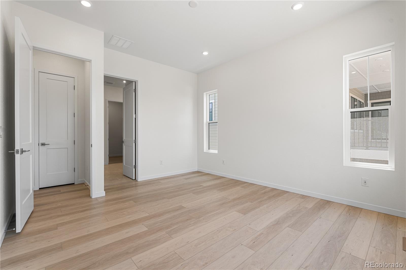 11126 Amber Light Circle