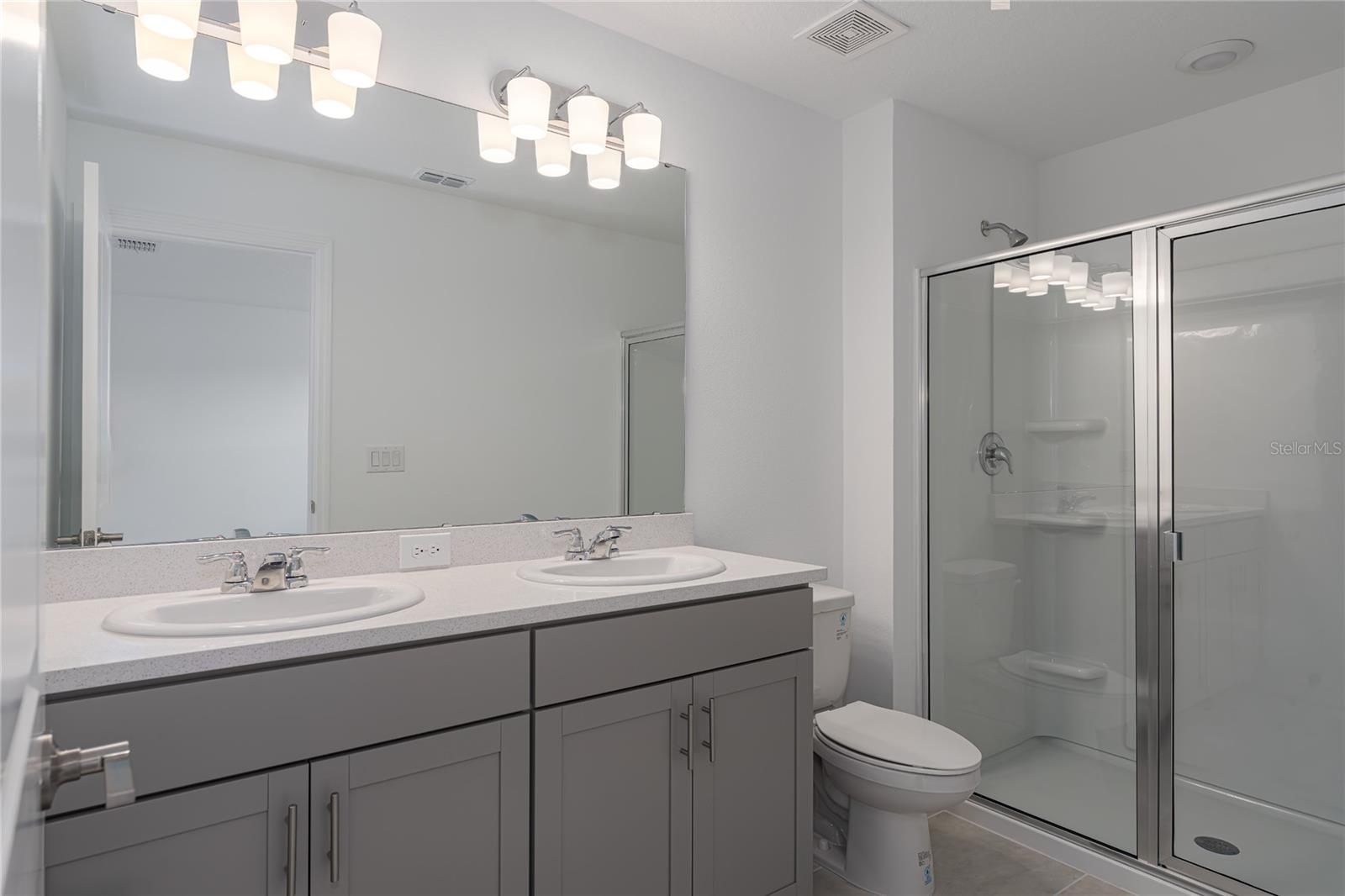 11808 Glenside Terrace