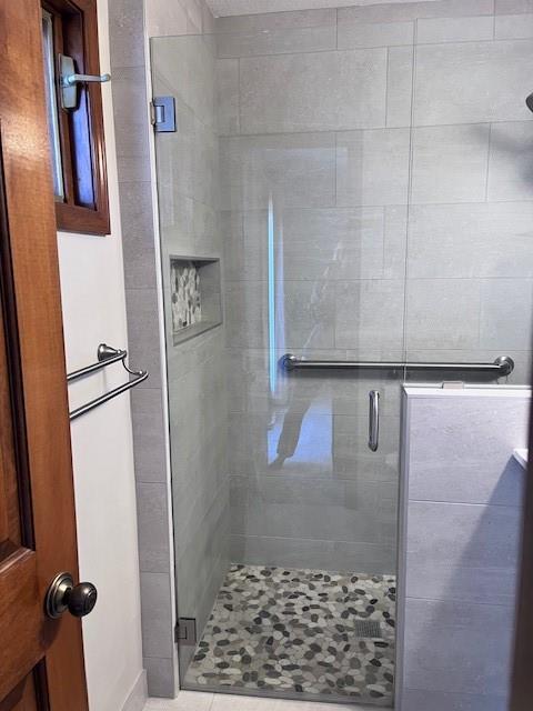 3707 NE 49th Terrace