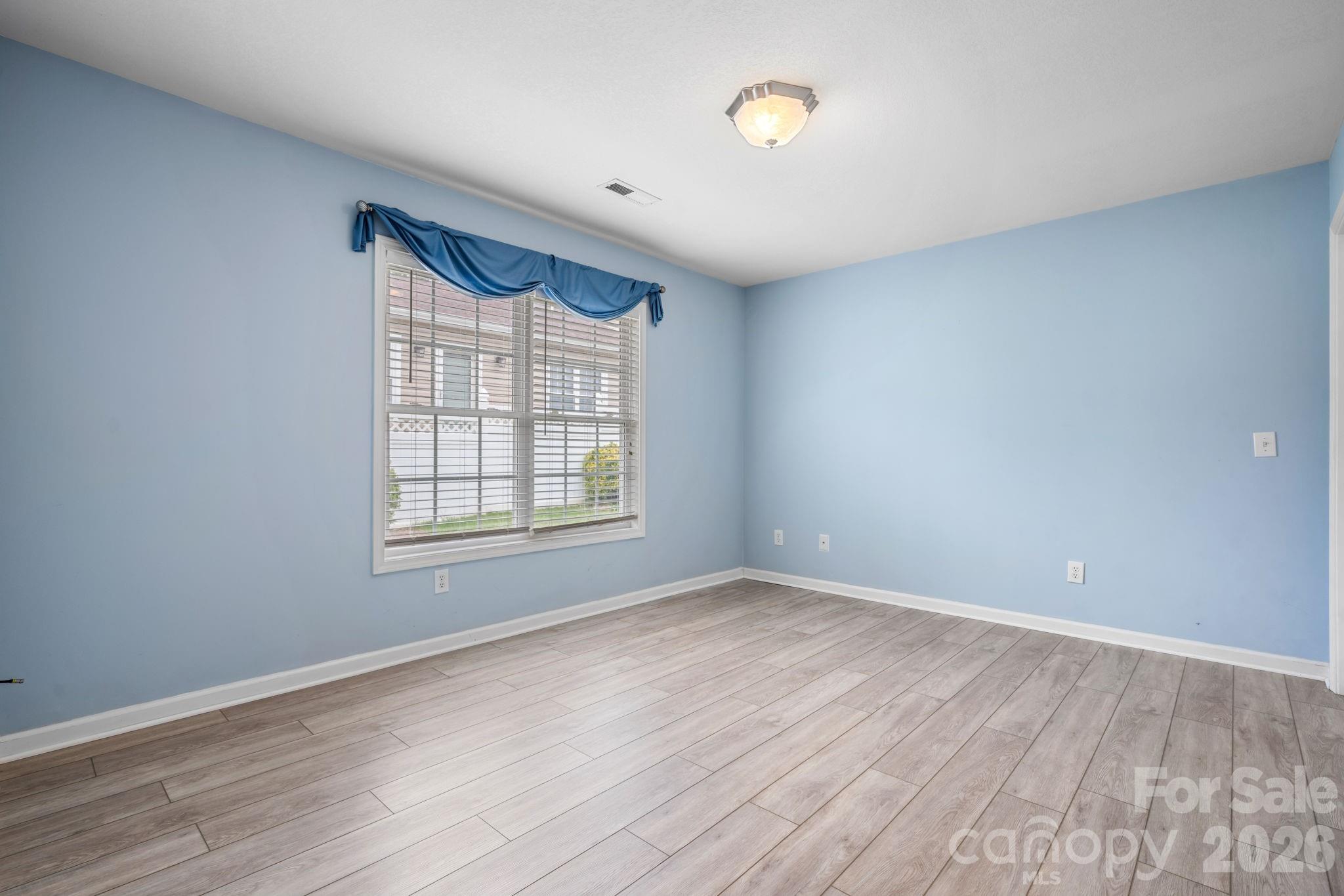 1268 Wexford Village Circle NE