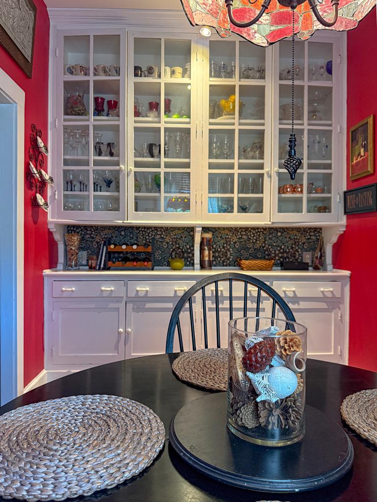 212 Bay Ave 9A