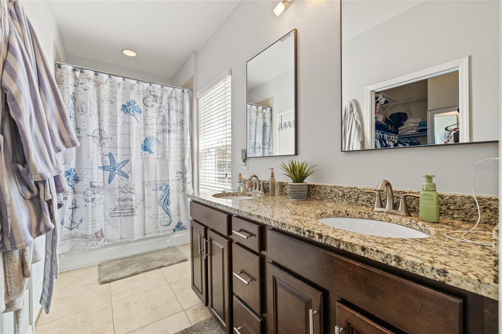 7001 Interbay Boulevard 346