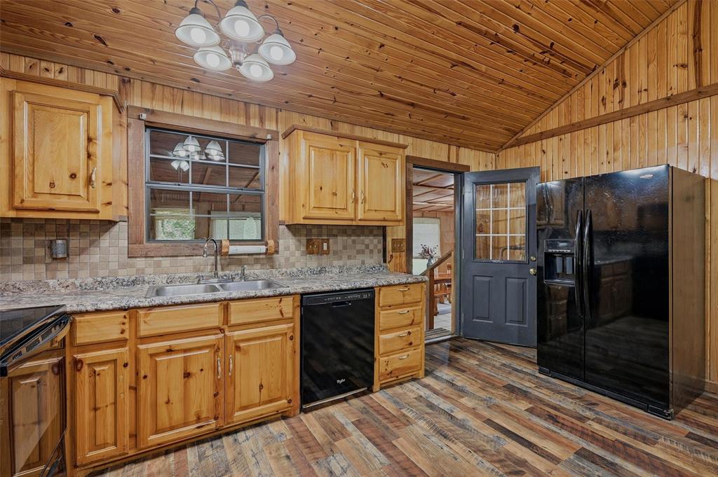 1489 Calf Creek Lane