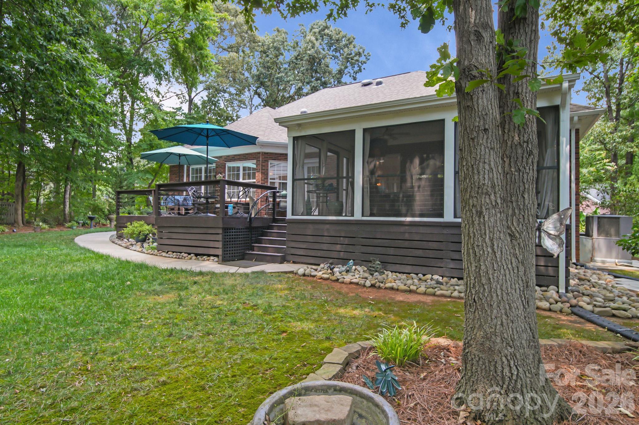 2905 Telefair Lane