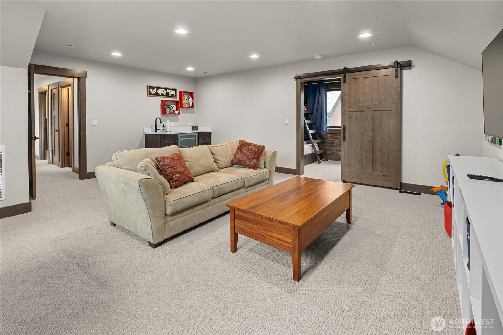 Bonus Room with Wet Bar / Bunk Room