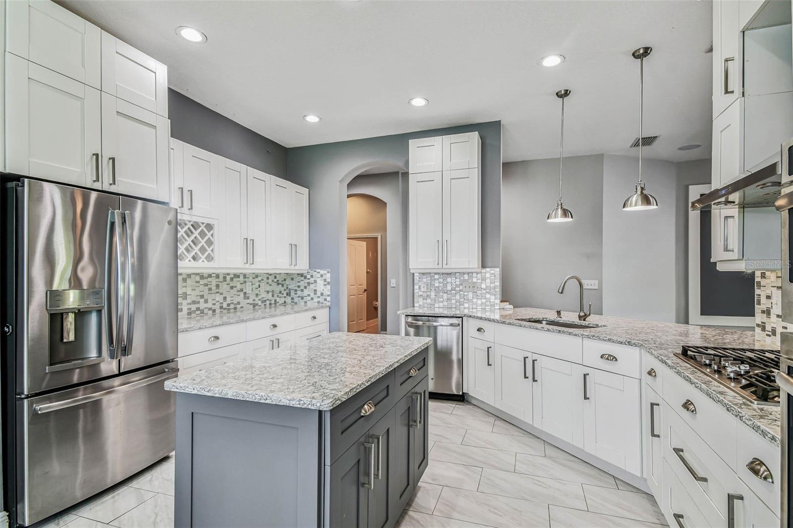 8249 Cressida Court