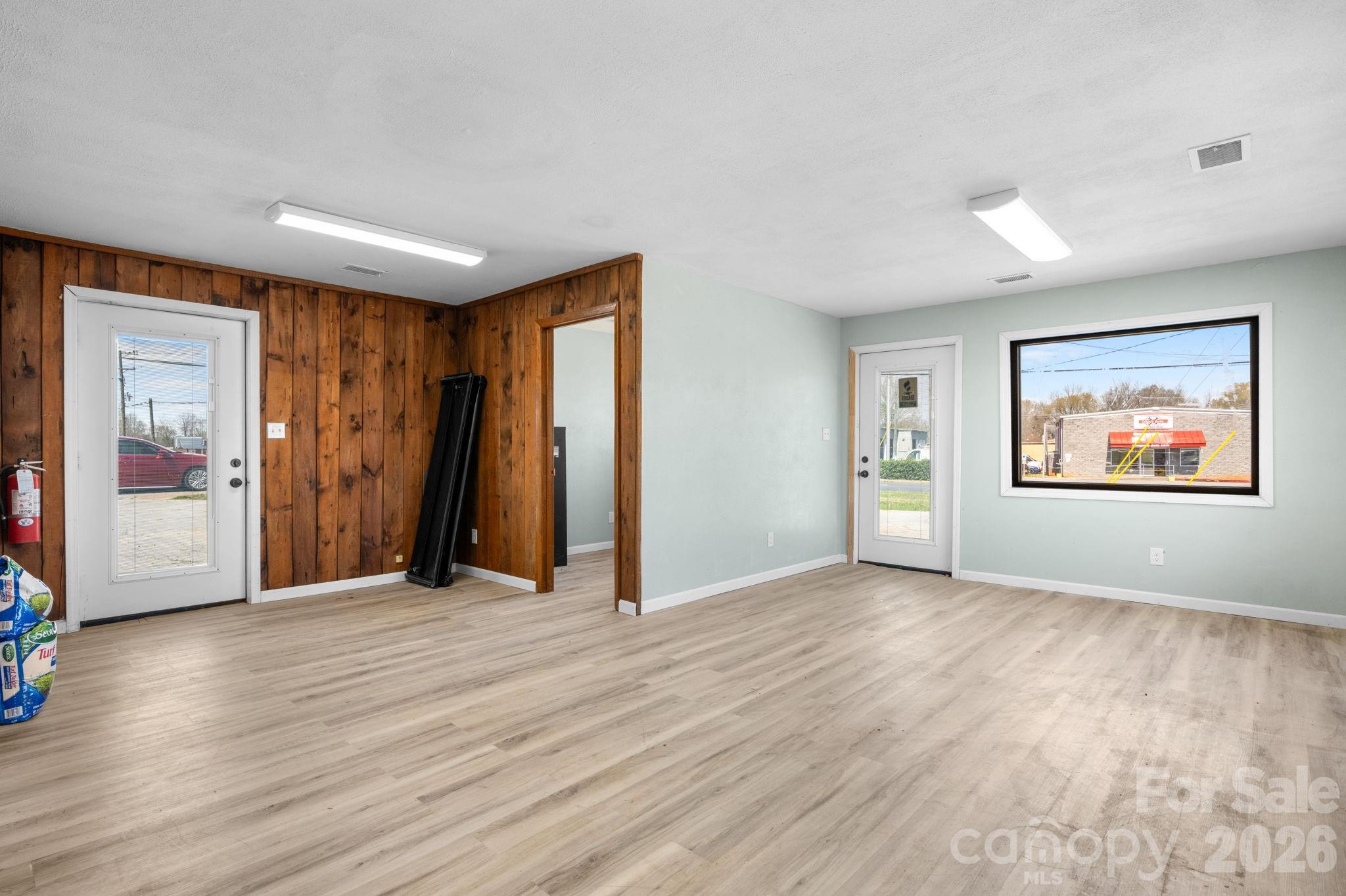 121 13th Street SW