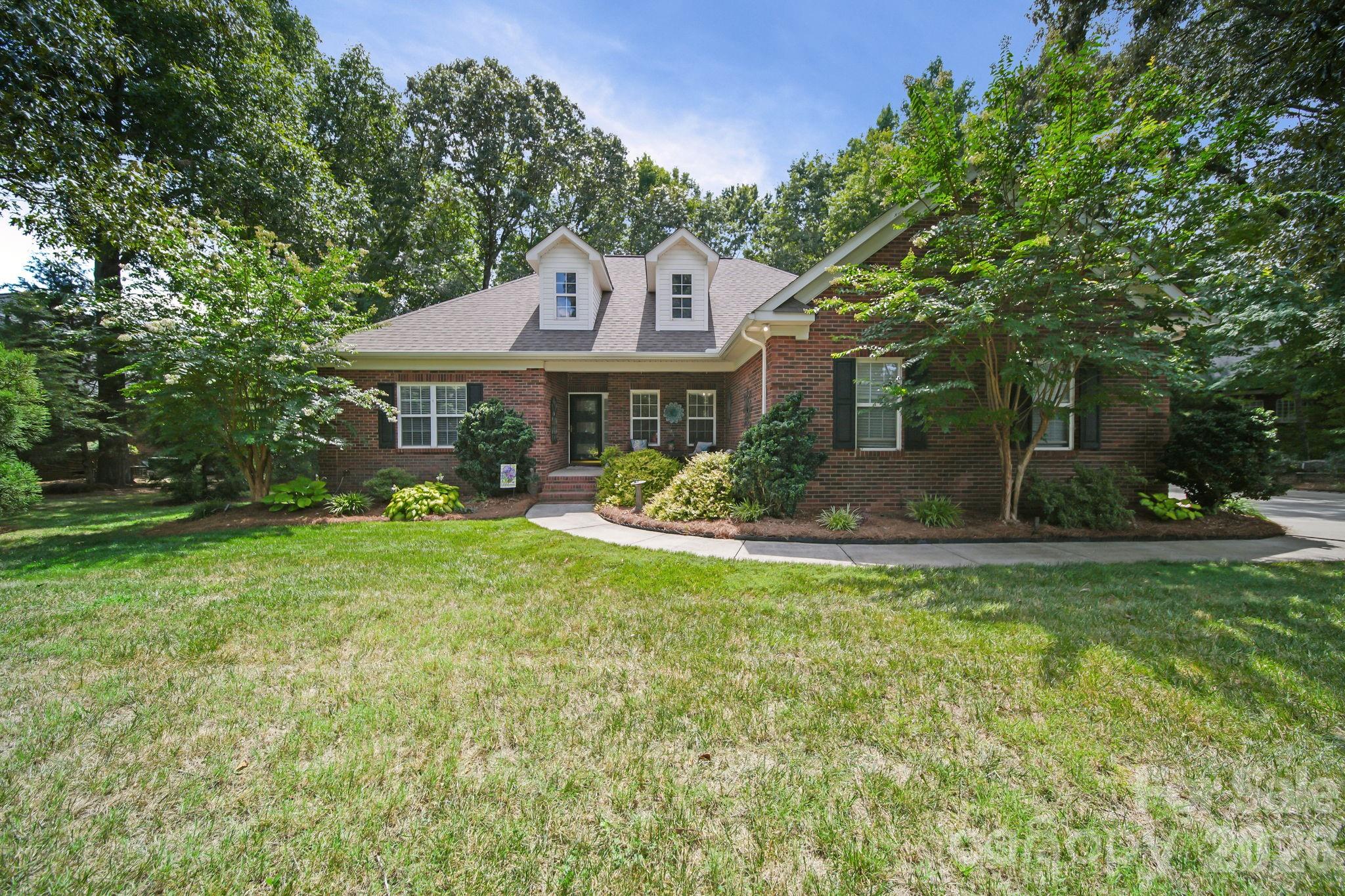 2905 Telefair Lane