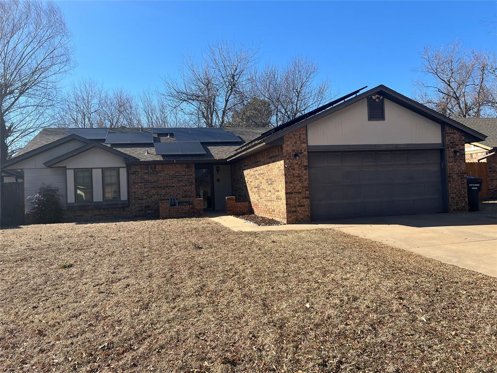 Great investment opportunity in the desirable Moore School District! This 3-bedroom, 2-bath home offers 1,411 sq ft of functional living space with a solid layout and strong rental potential. Conveniently located near schools, shopping, and major roadways, this property is ideal for investors looking to add to their portfolio or buyers seeking long-term value.