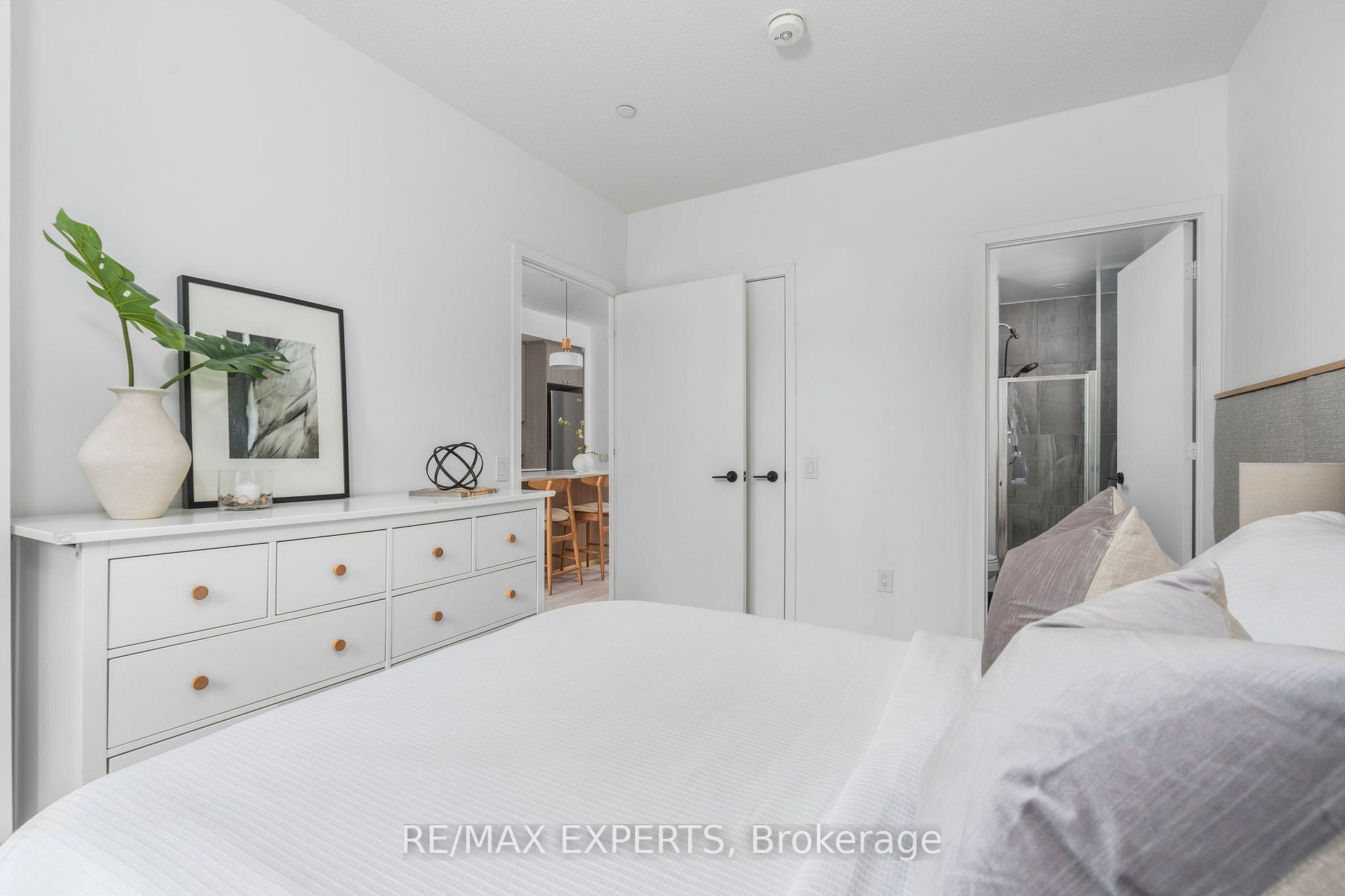 50 George Butchart Dr 102