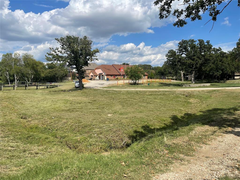 Calling all Investors and Developers!!! Discover a rare opportunity to own a sprawling 5.14-acre estate in one of Flower Mound’s most desirable areas. This 2,881 sq ft single-story brick home, built in 1973, has served as a peaceful temple for over two decades and now awaits its next chapter.
This property needs TLC, but the potential is undeniable, whether you're looking to renovate and create your dream home, or subdivide the land to build multiple residences. Per city it's currently zoned SF15, means single family home with minimum 15,000 sq. ft. lot. the canvas is yours, with over 224,000 sq ft of land, the possibilities range from luxury estate living to a boutique residential development. Nestled in a quiet, established. neighborhood with mature trees and natural beauty. It’s a place that has welcomed community and connection—and now it’s ready to be reimagined.
North side and West side of the Property is Creekside at Heritage Park Subdivision that most million-dollar homes built by Toll Brother. Great location and minutes from top-rated schools, parks, and shopping centers. Easy access to major highways and DFW Airport.