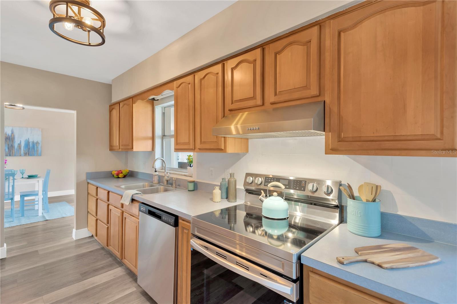 1008 Greenbriar Drive