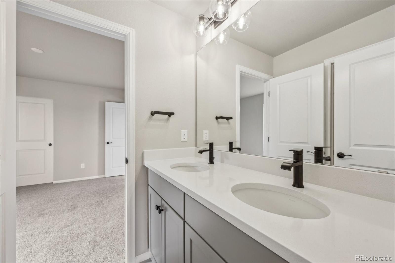 8779 Whiteclover Street