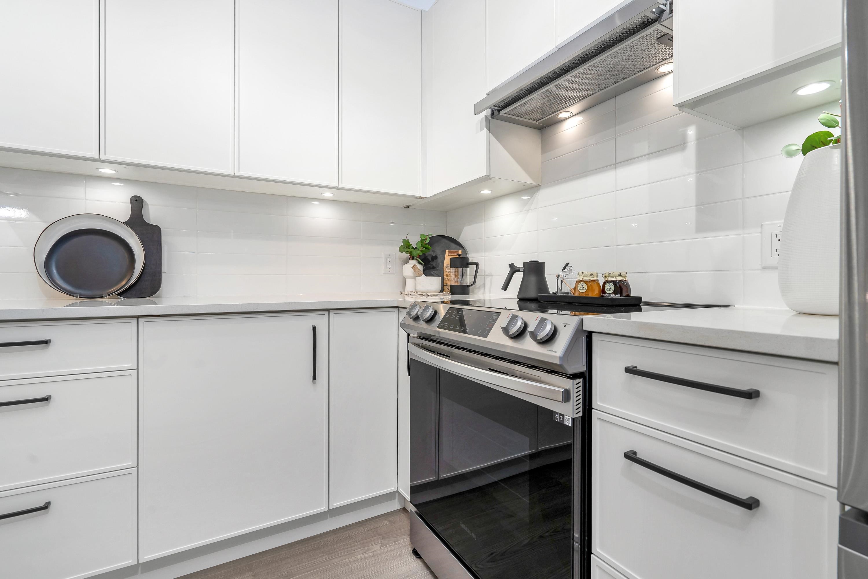 22575 Brown Avenue 306