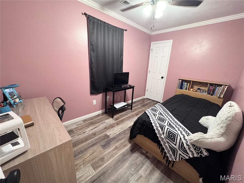 311 W Osterhout