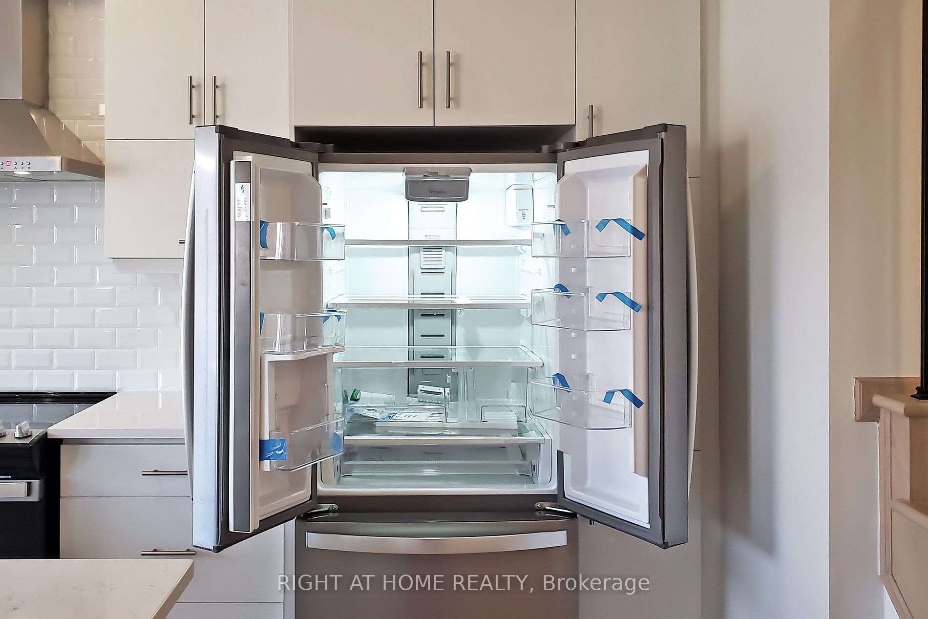 106 E Settlers Road Rd