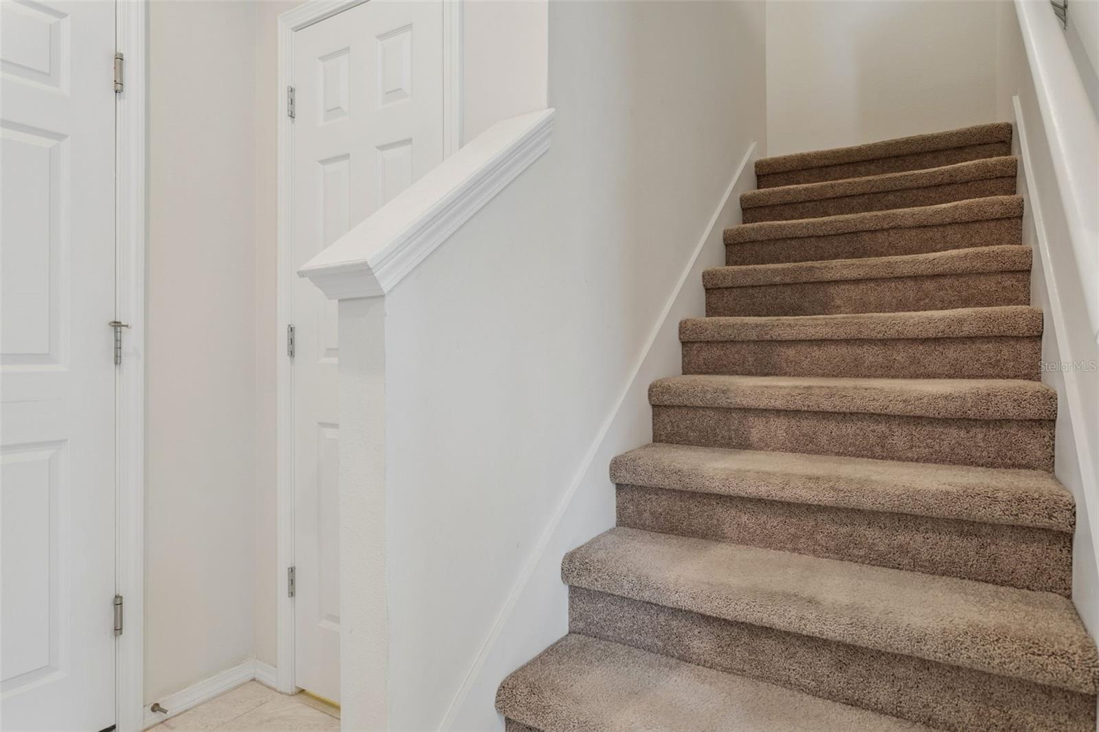 4751 White Sanderling Court