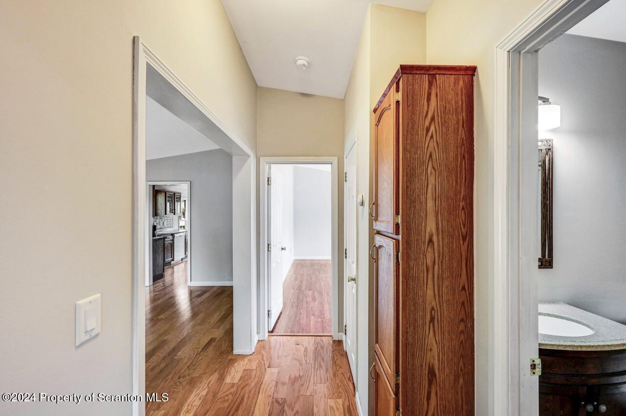304 S Abington Road