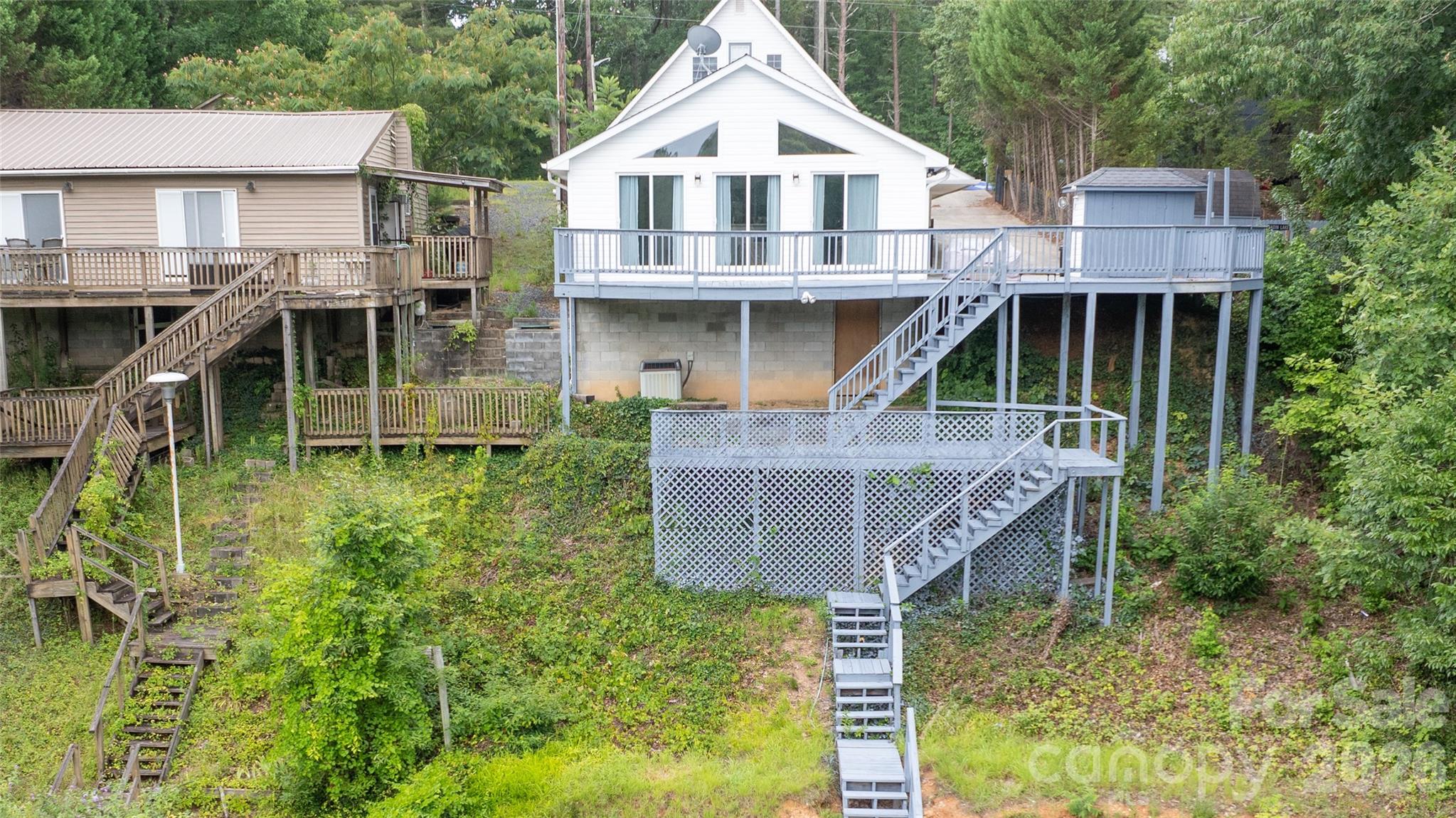 138 Strand Road