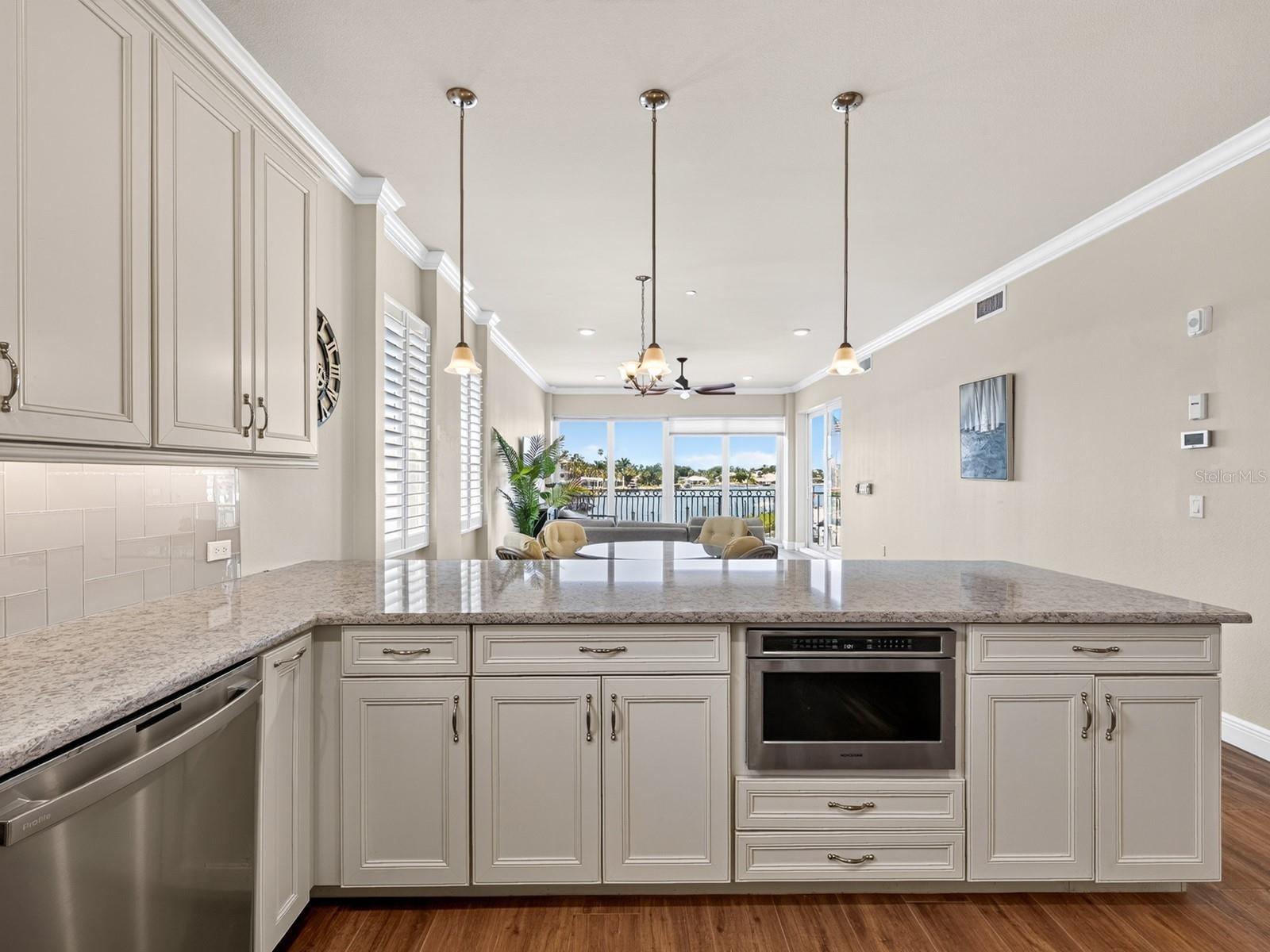 501 Tamiami Trail N 201