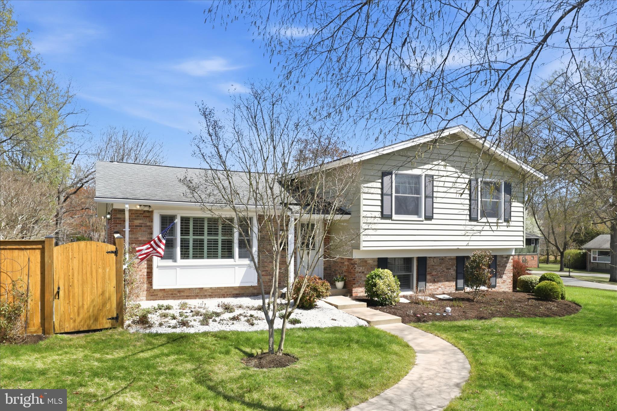 2407 Candlewood Drive