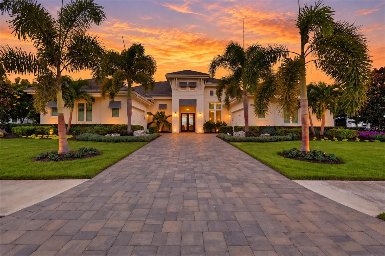 17015 Clearlake Avenue, Lakewood Ranch, FL