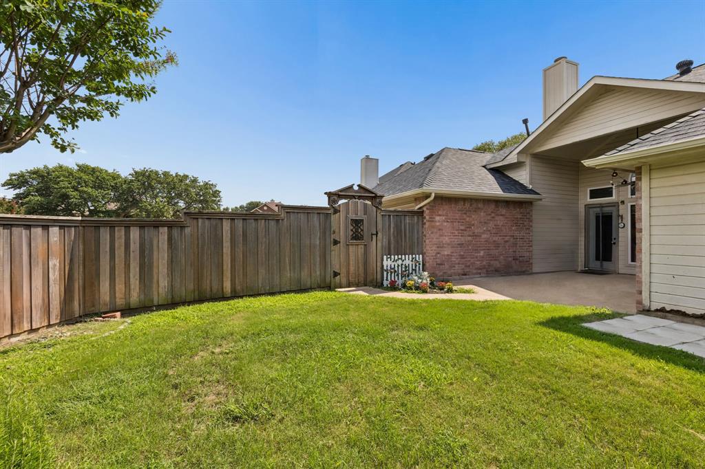 607 Grimsworth Court