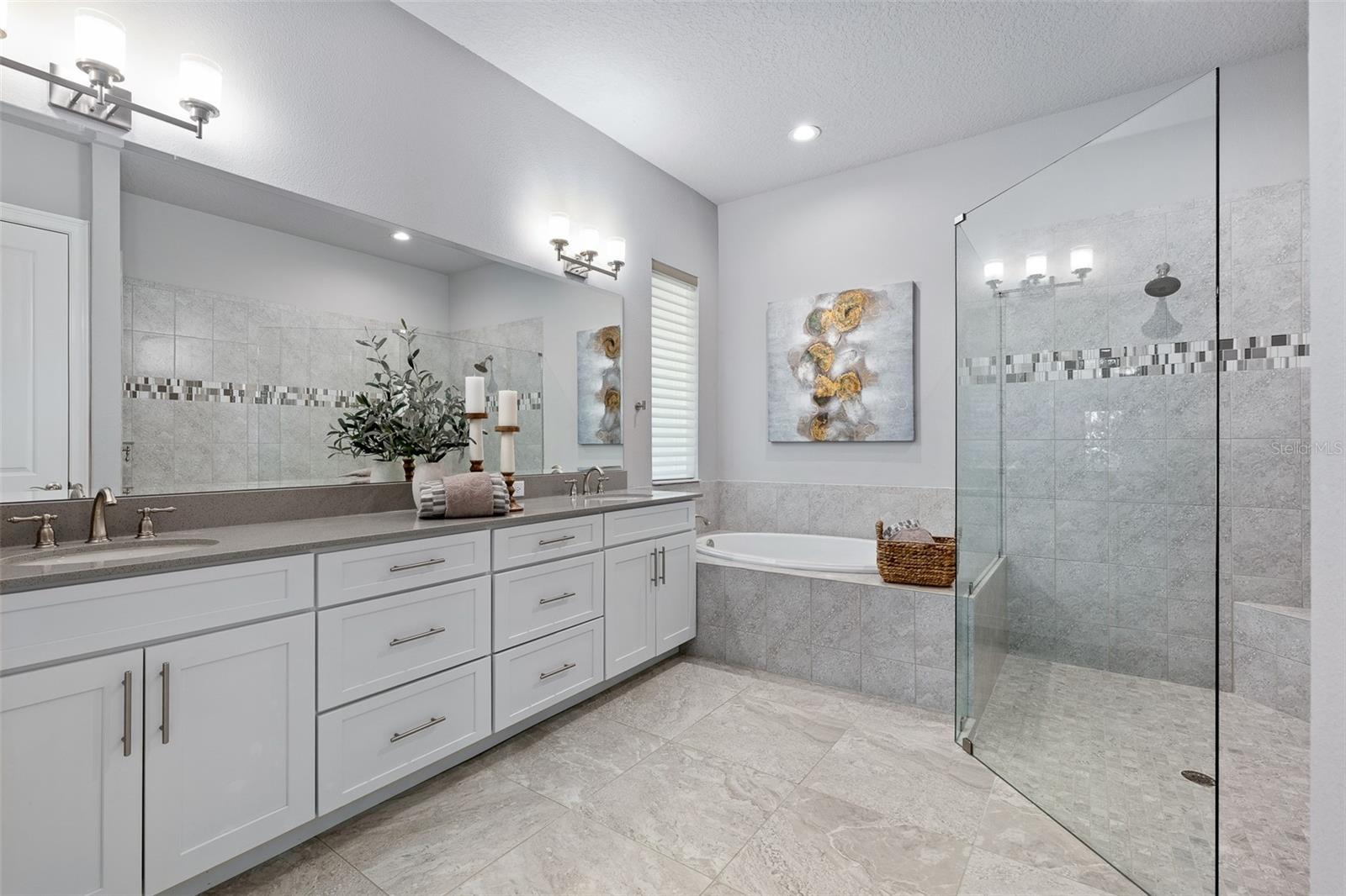 252 Stirling Bridge Drive