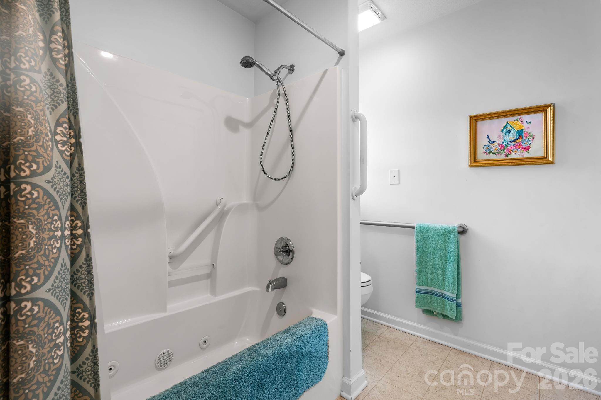 1268 Wexford Village Circle NE