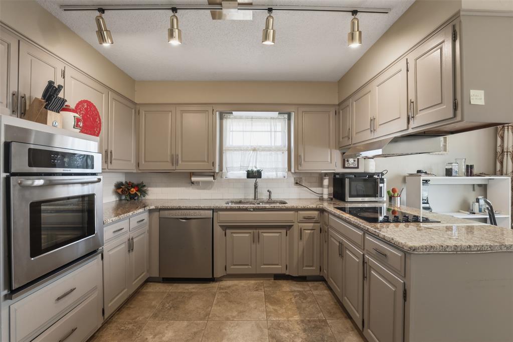 3628 NW 71st Street
