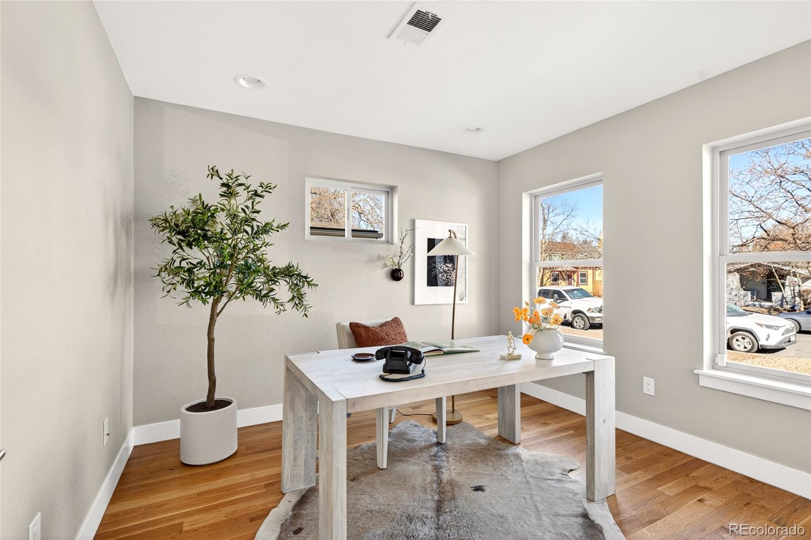 2051 S Gilpin Street