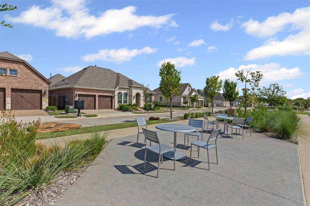 4747 Kings Garden Parkway